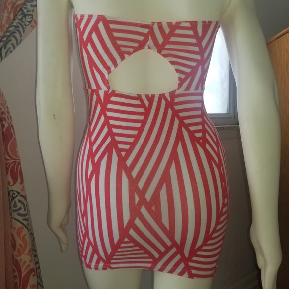 Red & White, Abstract Print, Body-Con Dress Size S - Picture 2 of 2